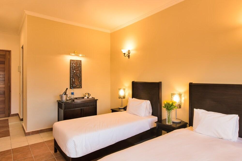 Colosseum Boutique Hotel & Spa Dar es Salaam Exterior photo