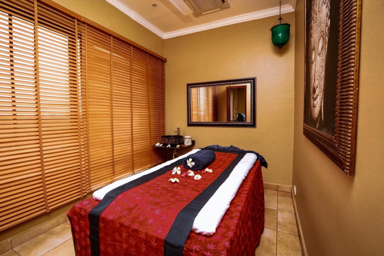 Colosseum Boutique Hotel & Spa Dar es Salaam Exterior photo